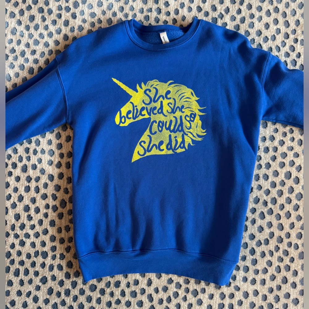 Sarah Marie Run unicorn sweatshirt. Small. NWOT. For any BOS marathoner!